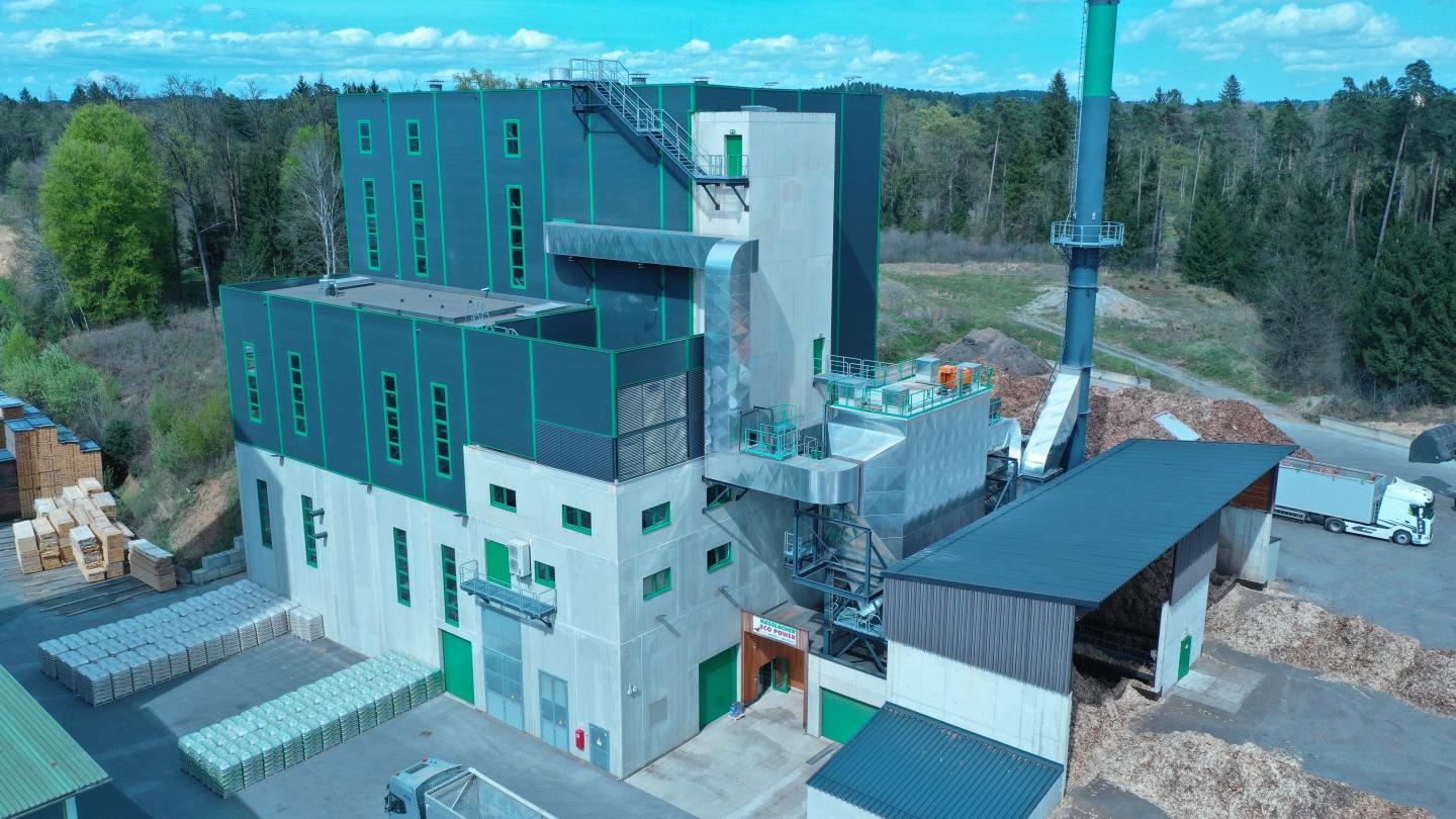 4.5 2019 Bau der 20 MW Biomasseheizung 