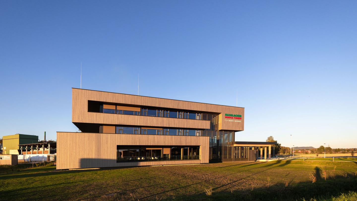 The new office building of HASSLACHER PREDING Holzindustrie, exterior view in daylight