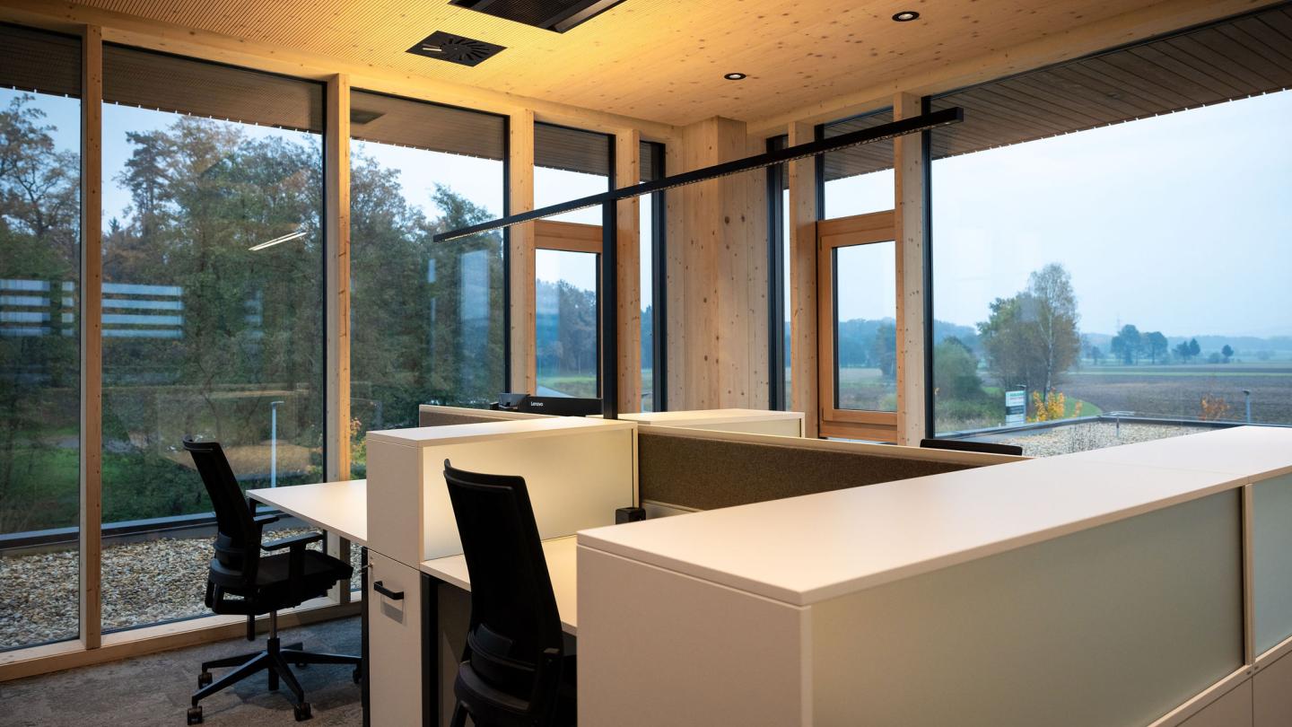 The new office building of HASSLACHER PREDING Holzindustrie, offices