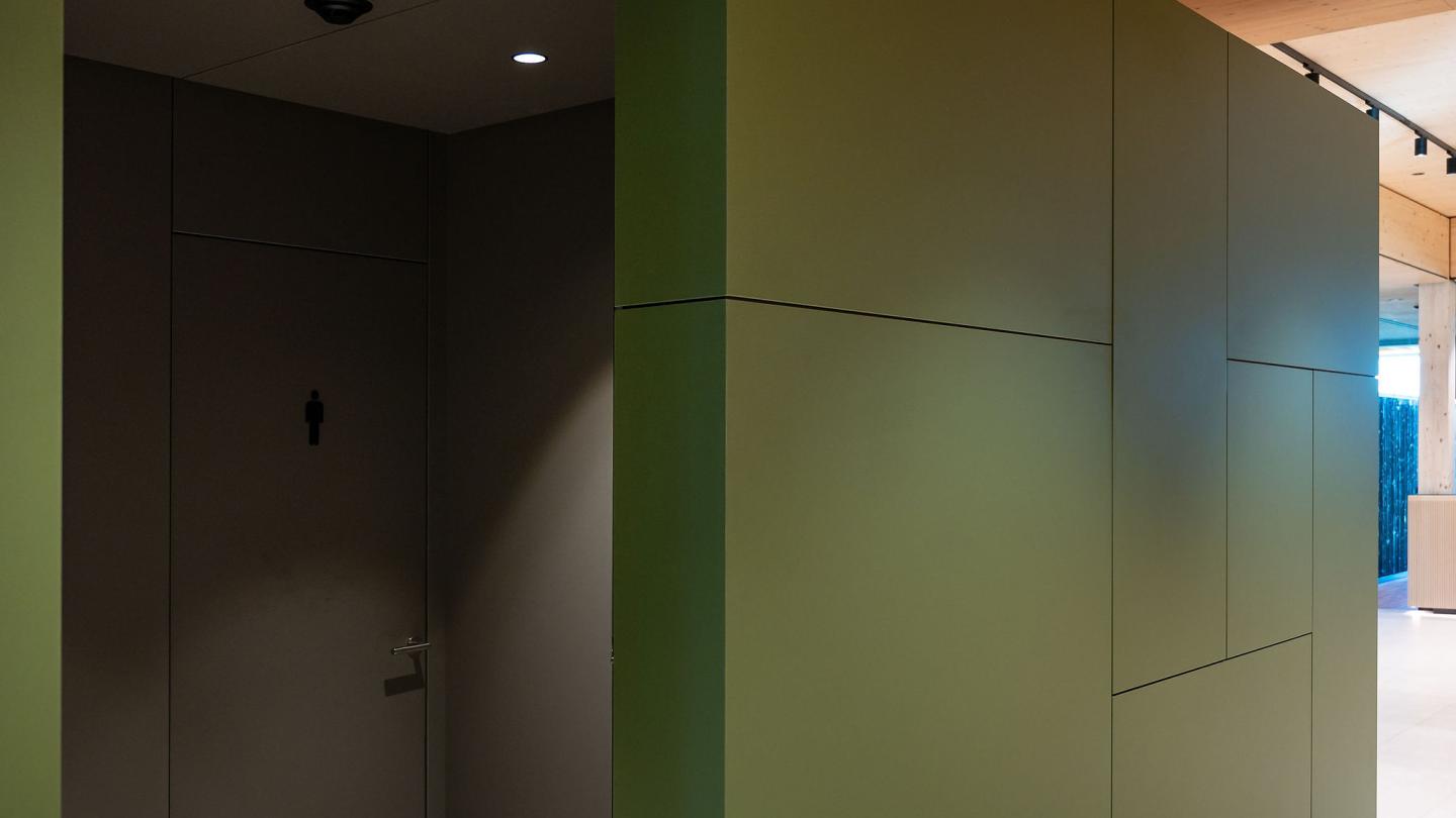 The new office building of HASSLACHER PREDING Holzindustrie, toilets