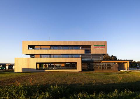 The new office building of HASSLACHER PREDING Holzindustrie, exterior view in daylight