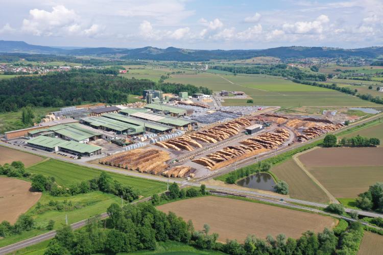 HASSLACHER-PREDING-Holzindustrie_Luftbild_210525_Copyright HASSLACHER Gruppe HASSLACHER-PREDING-Holzindustrie_Luftbild_210525_Copyright HASSLACHER Gruppe
